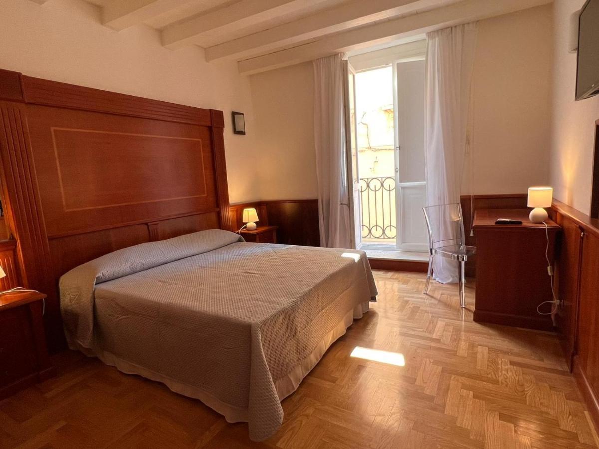 Seachilly Houses Syracuse Екстер'єр фото